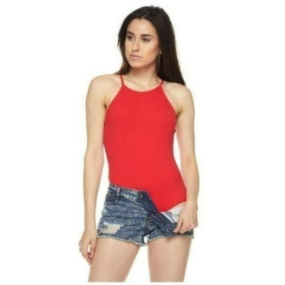 🆕 Halter-Neck Bodysuit